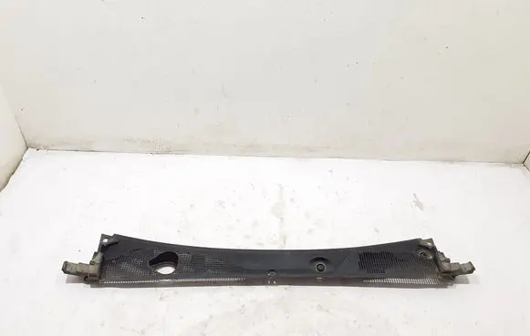 Renault Express Wiper trim 668119050R