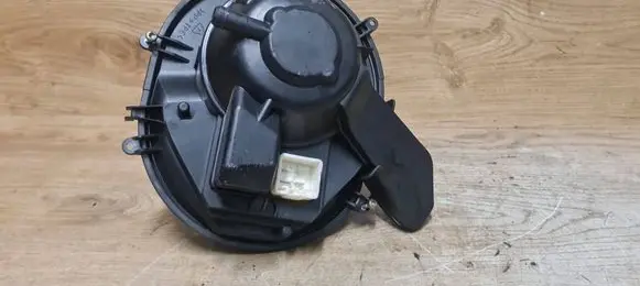 Volvo XC90 Heater fan/blower 86577