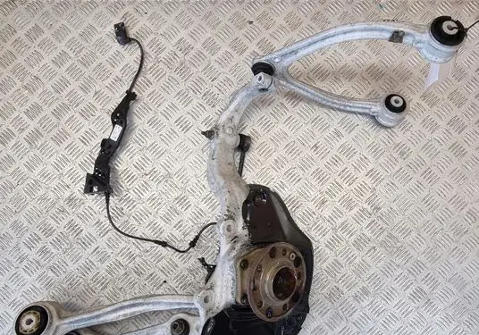 Mercedes-Benz S W222 Front wheel hub spindle knuckle