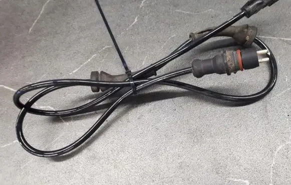 Renault Megane II ABS rear brake sensor SS20280