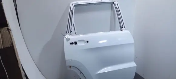 Jeep Grand Cherokee Rear door