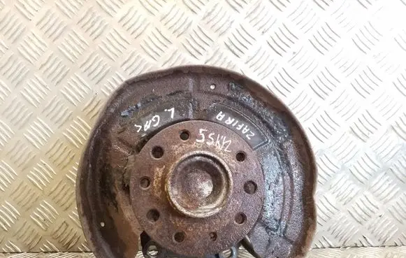 Opel Zafira A Rear wheel hub