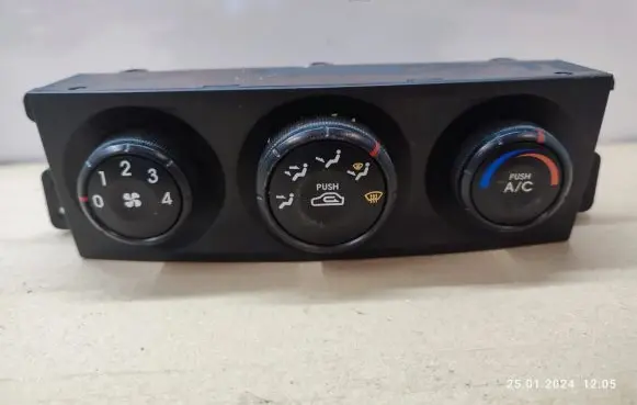 KIA Sorento Climate control unit 972503E300