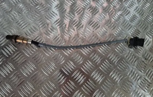 Opel Astra J Lambda probe sensor 55563348