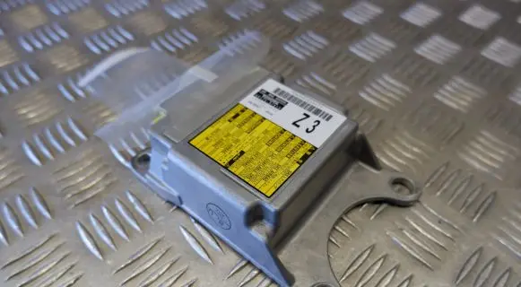 Toyota Prius (XW50) Airbag control unit/module 8917047610