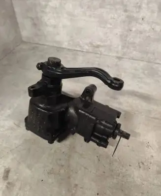 BMW 5 E39 Steering rack 1141685 8074955301