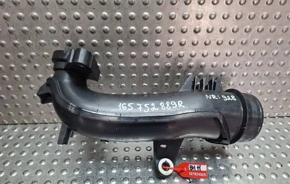 Renault Trafic III (X82) Turbo air intake inlet pipe/hose S27624928 165752889R