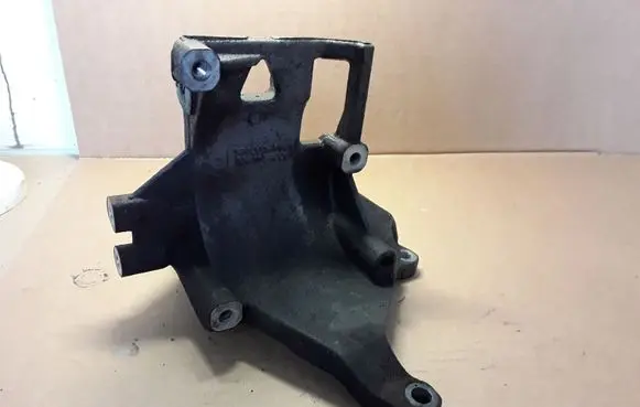 Subaru Forester SG A/C compressor mount bracket 5370035901 73611SA000