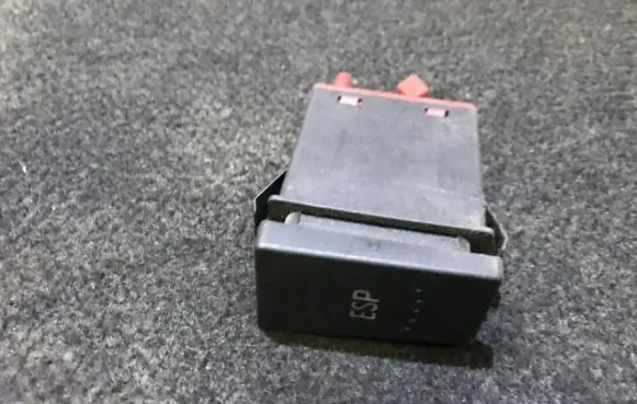 Volkswagen PASSAT B5 ESP (stability program) switch 3b0927134a