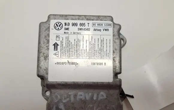Volkswagen Touran I Airbag control unit/module 1K0909605T