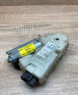 Peugeot 607 Sunroof motor/actuator 88060C 1700469J