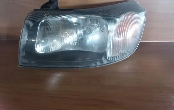 Ford Transit Headlight/headlamp 9475