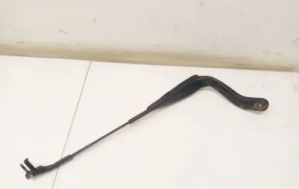 Mercedes-Benz E W211 Front wiper blade arm A2118201544
