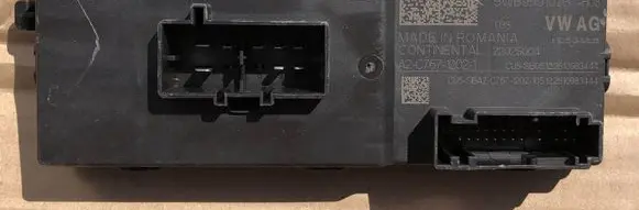 Volkswagen Touran III Central body control module 5WB959107C 5MB950102B