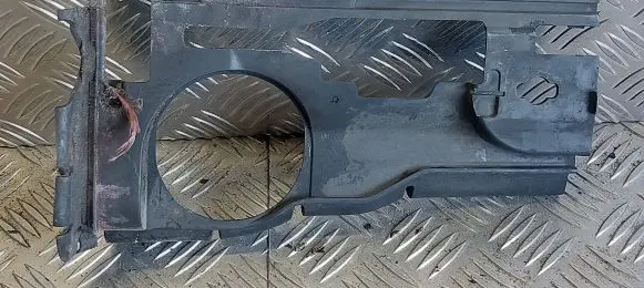 Volvo XC60 Intercooler air guide/duct channel 31353294