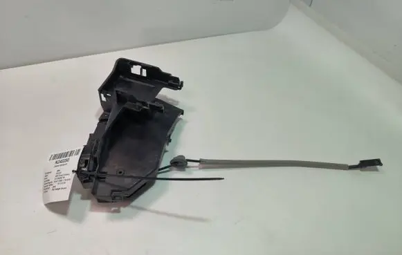 Volvo V60 Front door lock 31301740