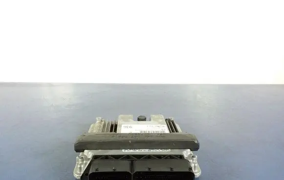 Audi A4 S4 B8 8K Engine control unit/module ECU 8K5907115F