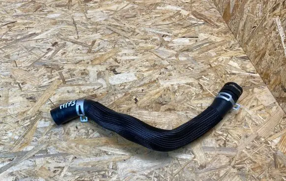 Hyundai Kona I Engine coolant pipe/hose 25414CM000