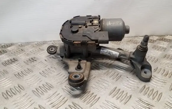 Front wiper linkage and motor