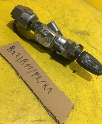 Ford Focus Ignition lock RZ2R11P2K1