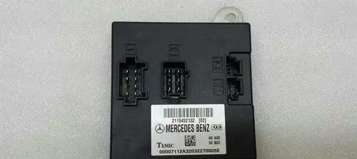 Mercedes-Benz E W211 SAM control unit A2115452132