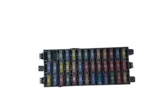 Renault Trafic II (X83) Fuse module 1810916000