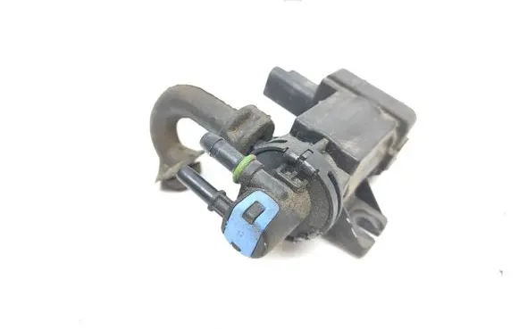Citroen C3 Turbo solenoid valve 9801887680 7228330 2762130008
