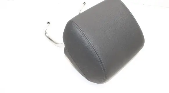 Mercedes-Benz S W221 Front seat headrest 