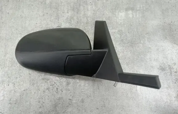 Mitsubishi Colt Front door electric wing mirror