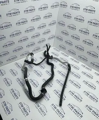 Mercedes-Benz C W205 Engine coolant pipe/hose 2058303002