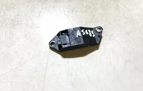 Mercedes-Benz E W211 Airbag deployment crash/impact sensor a0018209326 00402623a1