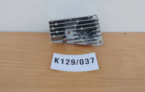 Hyundai i30 LED ballast control module G492151140