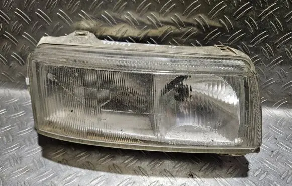 Volkswagen PASSAT B4 Headlight/headlamp 14197000R