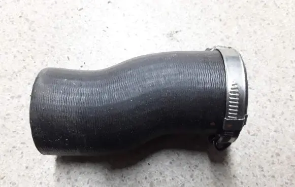 Mercedes-Benz C AMG W205 Intercooler hose/pipe A1770904701