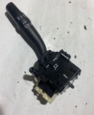 Toyota Corolla Verso AR10 Indicator stalk 173650