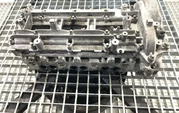 Mercedes-Benz ML W166 Engine head A6420103507