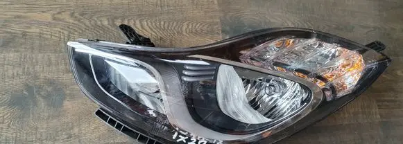 Hyundai ix20 Headlight/headlamp 921011KXXX