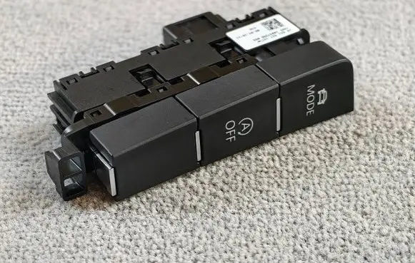 Volkswagen Golf VII Traction control (ASR) switch 5G1927137N
