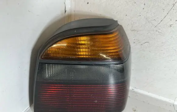 Volkswagen Golf III Rear/tail lights 1H6945112