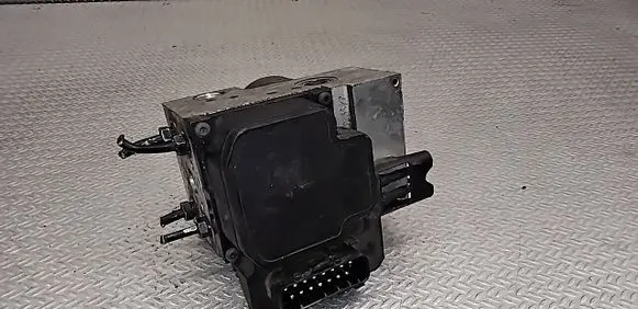 Audi A4 S4 B5 8D ABS Pump 0265202401 8E0614111T