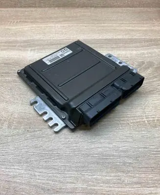 Nissan Murano Z50 Engine control unit/module ECU MEC33711