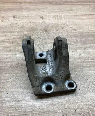 Mini Cooper Countryman R60 Gearbox mounting bracket 6788666 67871110
