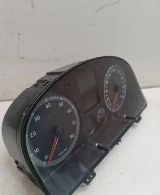 Volkswagen Caddy Speedometer (instrument cluster) 2K0920843B V0003000 VWZ7Z0F7122525