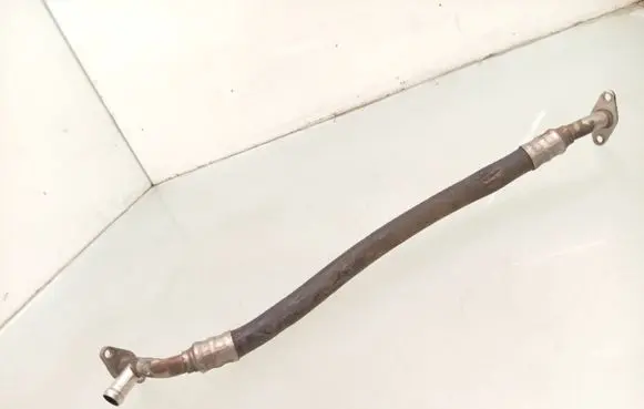 Audi A8 S8 D3 4E EGR valve line/pipe/hose 077131831F