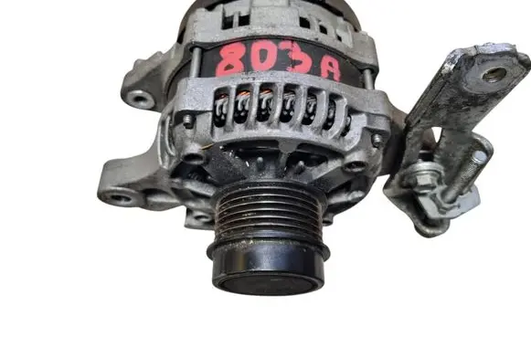 Toyota Corolla E160 E170 Generator/alternator 270600T240 1042113303