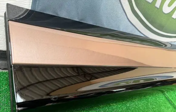 Land Rover Range Rover Evoque L551 Front door trim (molding) K8D221065C K8D221065B