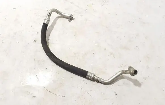 Peugeot Expert Air conditioning (A/C) pipe/hose 9806559880