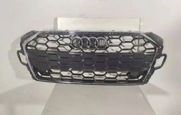 Audi A5 Front bumper upper radiator grill 8W6853651BL 8W6853651BJ