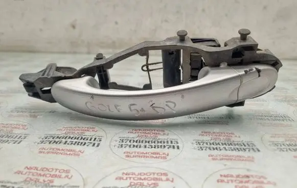 Volkswagen Golf Plus Front door exterior handle 1Z0839886