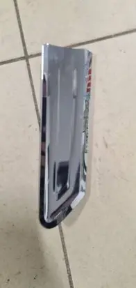 Fender trim (molding)